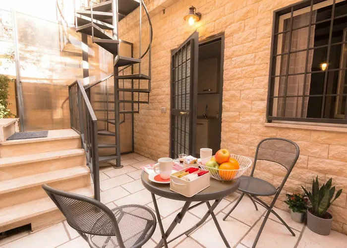 Leonina 75 Holidays Apartamento