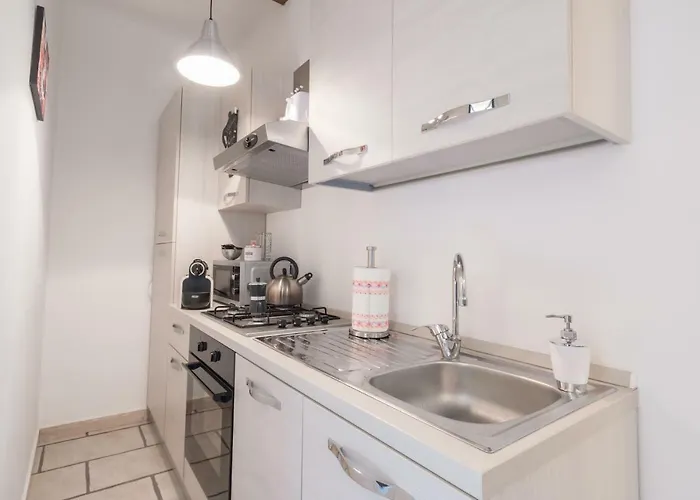 Leonina 75 Holidays Apartamento Roma